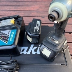 マキタ makita TD148D 電動インパクトドライバー　中古良品