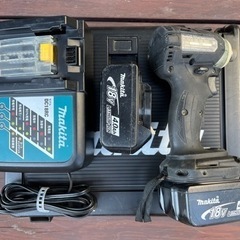 マキタ makita TD148D 電動インパクトドライバー　中古良品
