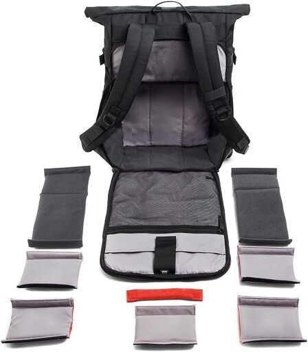【国内正規品】Crumpler クランプラー クリエイターズロードメンターバックパック ブラック未使用品✨カメラ　リュック