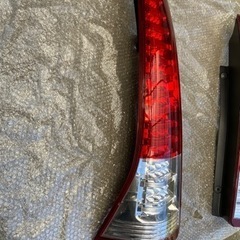 c26セレナ     用ヴァレンティテールランプ