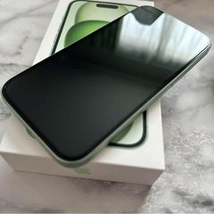 超美品　iPhone15 simフリー