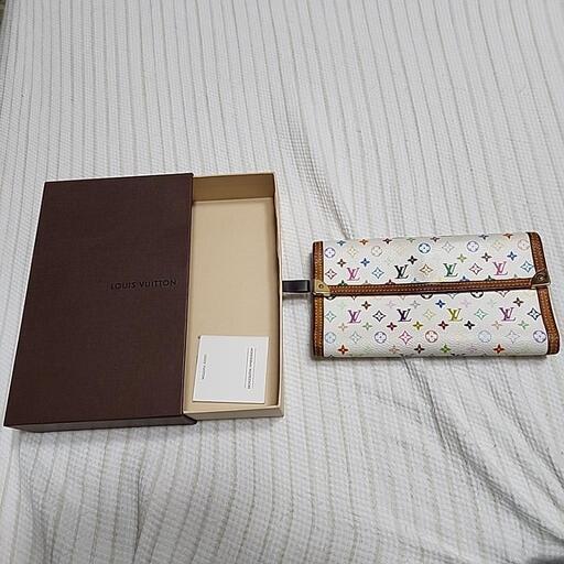 ルイヴィトン　財布