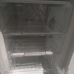 ★美品2023年製comfeeコンフィー 冷凍庫 86L★
