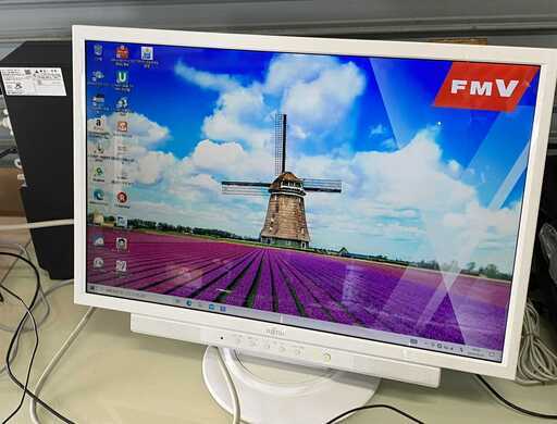 【PC一式】FMV 富士通 ESPRIMO WD2/W FMVWWD2S7 Core-i5 6500 8GB Window10