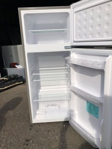 6️⃣ 福岡市内配送無料 2020年式 冷蔵庫 Think Series シルバー  