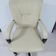 有限会社貞苅椅子製作所 ダイニングチェア【超美品】 注目❣『貞苅椅子製作所』ダイニングチェアー❣