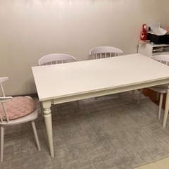 サイズ訂正　値段引き下げ　IKEA ダイニングテーブル