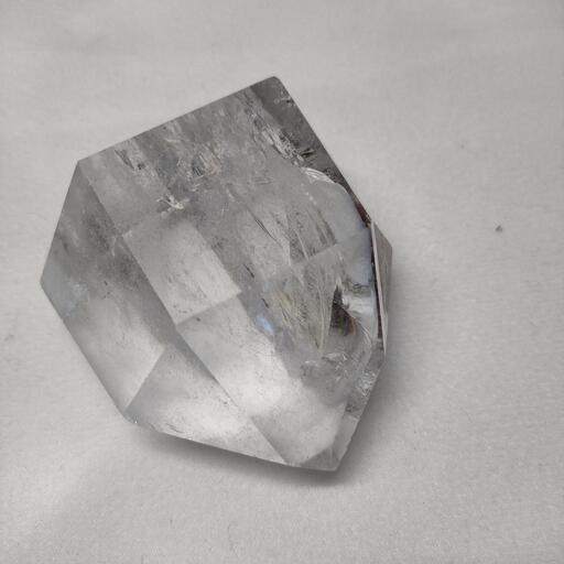 ガーデンクォーツ原石ポイント 209g