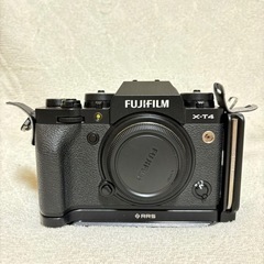Fujifilm X-T4 RRSプレート付き
