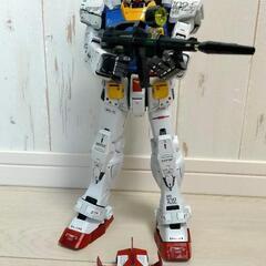 PG   RX-78-2 ガンダム  完成品  箱・説明書・おまけ付き  