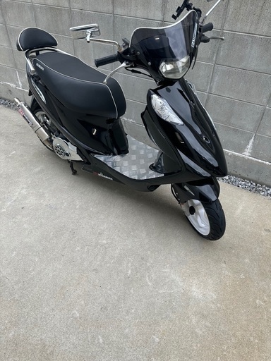 スズキ v125g