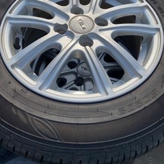 ダンロップ製タイヤ　アルミ 4本セット 185/70R14  2022年製タイヤ　ホイール