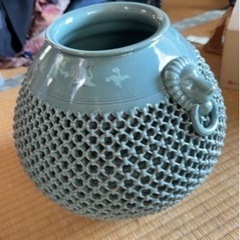 韓国製　壺　青磁　　　　