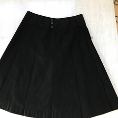 黒　スカート