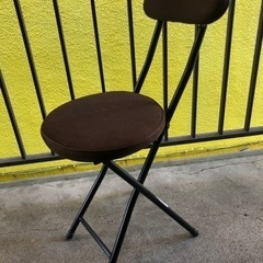 ニトリ   椅子