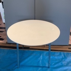 ニトリ 丸テーブル