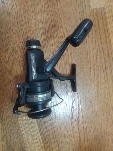 スピニングリール【ジャンク品】