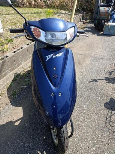 値引きしました。ホンダ　ｄｉｏAF6250cc前後タイヤ新品