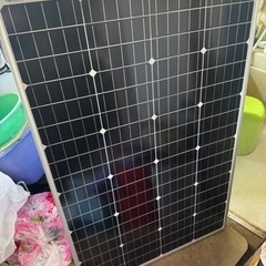 【引取先決定済】ソーラーパネル110w
