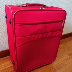 キャリーケース　スーツケース　Sサイズ