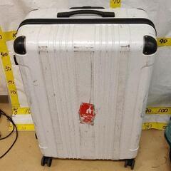 0504-043 【無料】 スーツケース