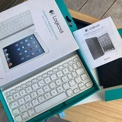 現状売り　
iPad mini用　bluetoothキーボード