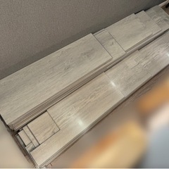 ニトリ はめ込み式フロアタイル 12畳 利用期間(浅)