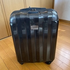 【新品】軽量型スーツケース　KANGOL