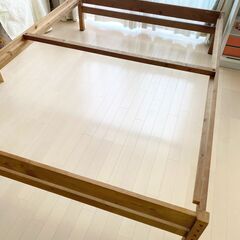 シンプルな木製ベッド（いい風合い）組み立て簡単　～交渉中～