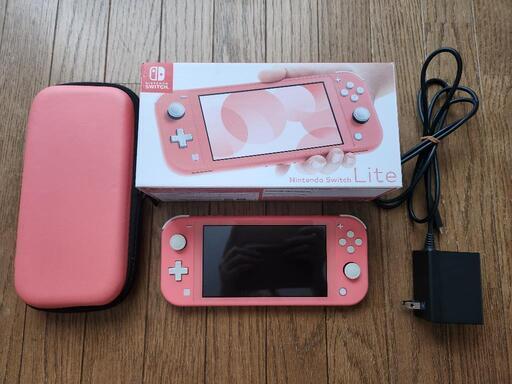 Nintendo Switch Lite　コーラル