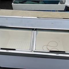 SANYO アイスクリーム 冷凍ショーケース SCR-R3000 247L 冷凍動作確認済 ダイヤル4程度で-24°を確認 中古品 ③