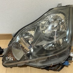 ゼロクラアスリート後期ヘッドライト左右