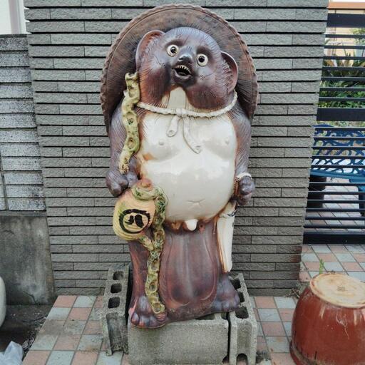 大きなたぬきの置物（値引きします！）