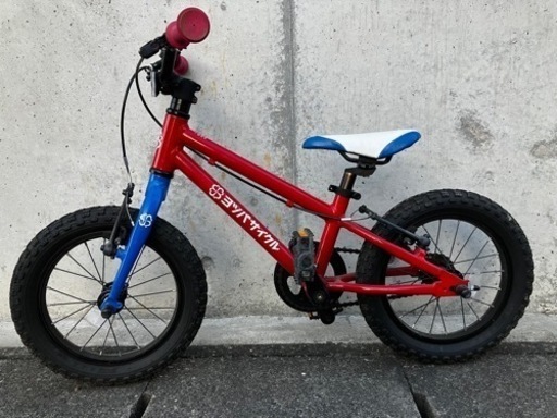 定価の半額以下！！ヨツバサイクル　14インチ　ヒーローレッド