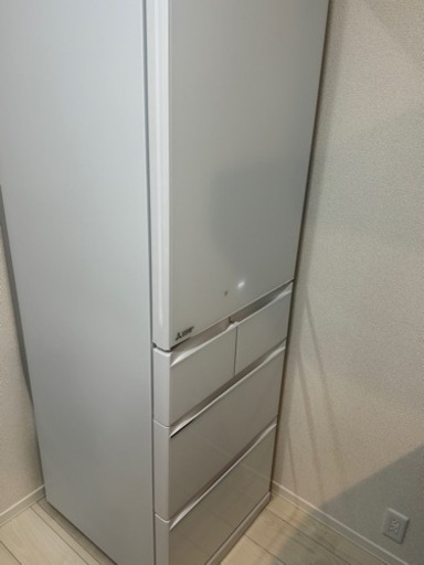 セール中　極美品 高年式　冷蔵庫 三菱 455L 2024年