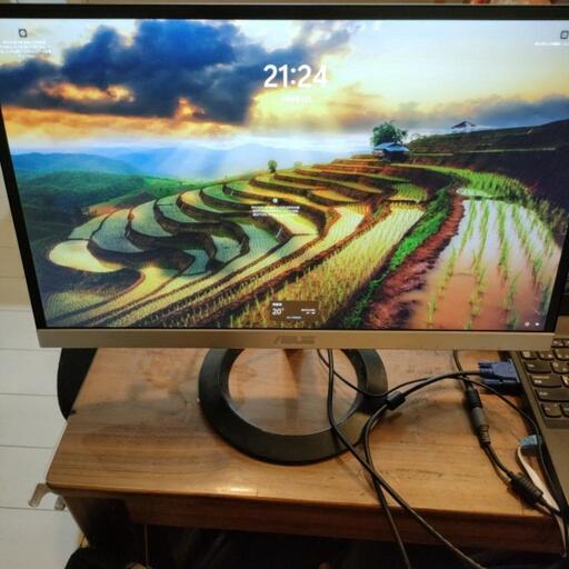 21.5型ASUS製モニター