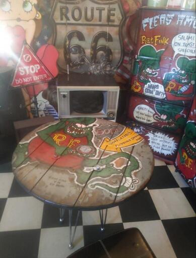 RAT FINK ガレージテーブル インダストリアルテーブル アメリカン家具 #アメリカンヴィンテージ部屋 #ラットフィンク #BASE #アメリカンインテリア