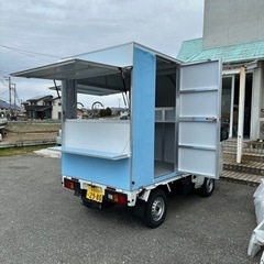 完全オーダー制キッチンカーシェルBOX製作