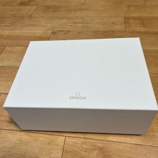 Omega オメガ 時計 箱.