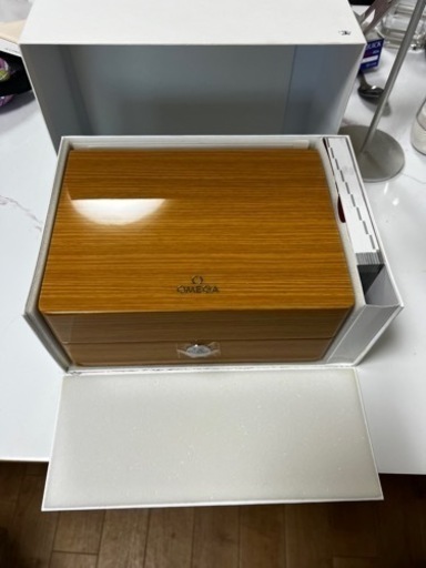 Omega オメガ 時計 箱.