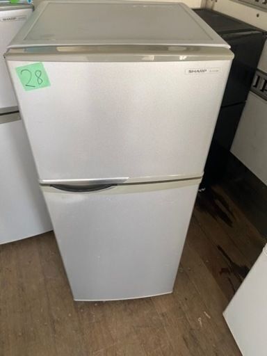 2️⃣8️⃣福岡市内配送無料 シャープ SHARP SJ-H12W-S [直冷式冷蔵庫 （118L・右開き） 2ドア シルバー系]