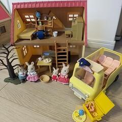 シルバニアファミリー　幼稚園バス、家、家具、人形セット