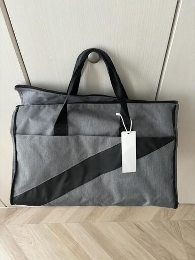 【新品】靴やスーツも綺麗にしまえる多機能バッグ