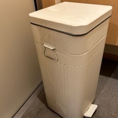 【ほぼ未使用】大容量ゴミ箱　ごみ箱/小物 ごみ箱