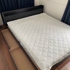 クイーンサイズベッド(フレーム+マットレス+マットレスカバー)