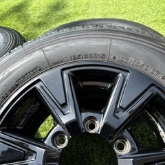 （決まりました！）15インチ　ホイールタイヤ（キャラバン）