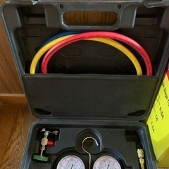 真空ポンプ　マニーホールドゲージ