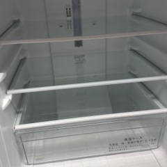 🟦冷蔵庫34 Hisense 2019年製 大阪府内 配達設置無料 保管場所での引取は値引きします