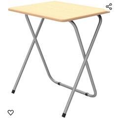 〈求む〉学校の机、折り畳みテーブル