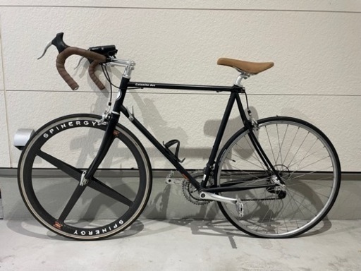 ロードバイクバイク カラミータ due